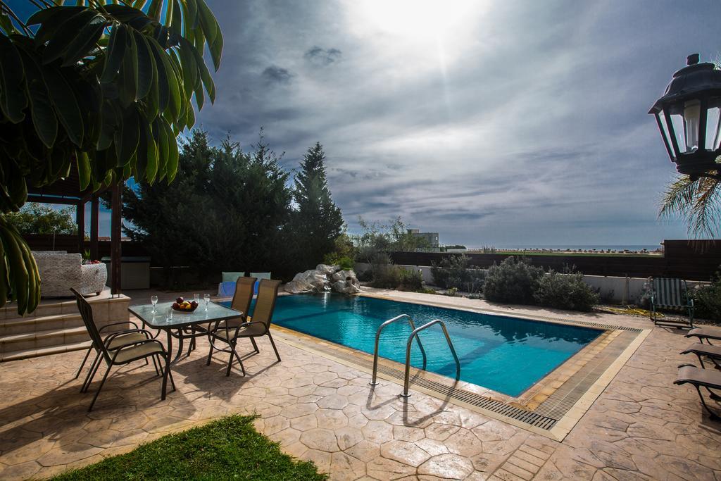 Sunny Coast Villa Айя-Напа Экстерьер фото