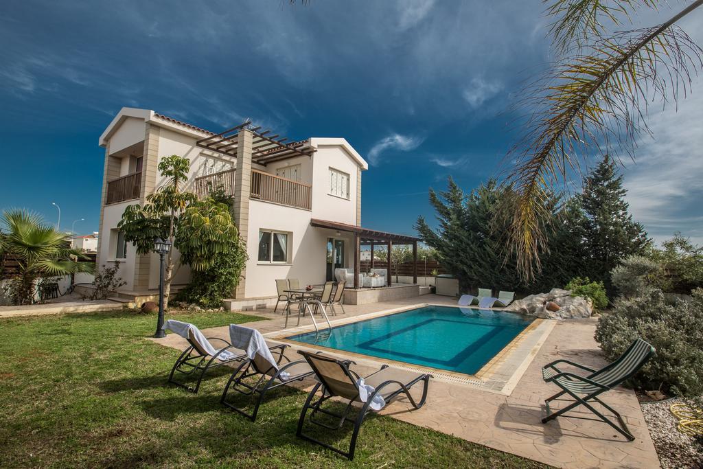 Sunny Coast Villa Айя-Напа Экстерьер фото