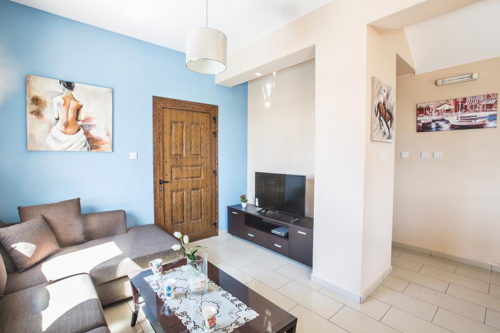 Sunny Coast Villa Айя-Напа Экстерьер фото